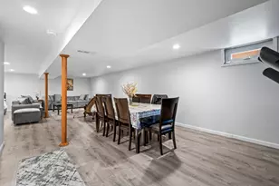 7625 W Strong St, Harwood Heights, IL 60706 - Photo 14