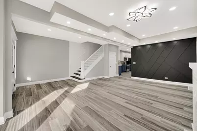 4216 W West End Avenue, Chicago, IL 60624 - Photo 6