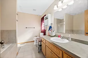 520 High Grove Dr, Minooka, IL 60447 - Photo 22