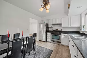 410 Wisconsin Ave, Oak Park, IL 60302 - Photo 6