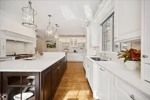 985 Pine Tree Ln, Winnetka, IL 60093 - Photo 18