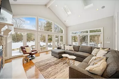 985 Pine Tree Lane, Winnetka, IL 60093 - Photo 22