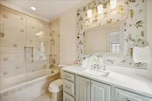 985 Pine Tree Ln, Winnetka, IL 60093 - Photo 40