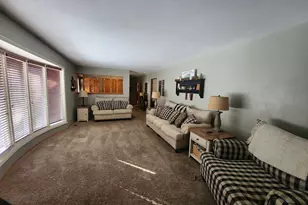 3649 Hamilton Park Rd, Pinckneyville, IL 62274 - Photo 4