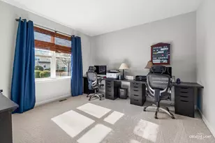 810 Georgetown Dr, Oswego, IL 60543 - Photo 16