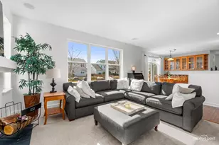 810 Georgetown Dr, Oswego, IL 60543 - Photo 14