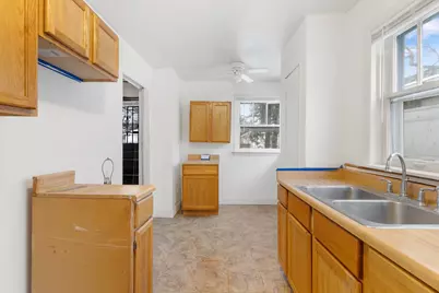 16781 Head Street, Hazel Crest, IL 60429 - Photo 10