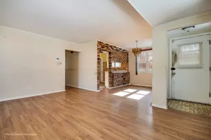 14341 University Ave, Dolton, IL 60419 - Photo 10