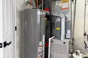 306 W 111th St, Chicago, IL 60628 - Photo 18