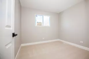 306 W 111th St, Chicago, IL 60628 - Photo 8