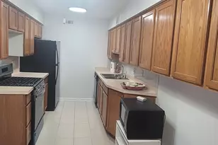 1603 N Windsor Dr, Arlington Heights, IL 60004 - Photo 4