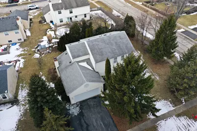 2190 N Heartland Path, Lake Villa, IL 60046 - Photo 2