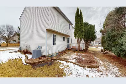 2190 N Heartland Path, Lake Villa, IL 60046 - Photo 28