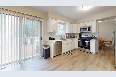 2190 N Heartland Path, Lake Villa, IL 60046 - Photo 8