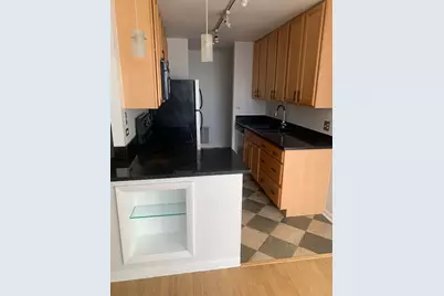 5820 Oakwood Drive #5L, Lisle, IL 60532 - Photo 4