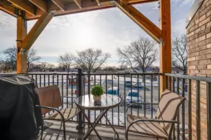 725 Limerick Ln, Schaumburg, IL 60193 - Photo 14