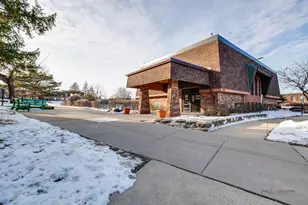 725 Limerick Ln, Schaumburg, IL 60193 - Photo 16