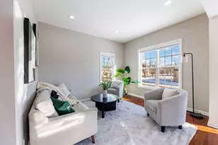 606 Bellwood Ave, Bellwood, IL 60104 - Photo 4