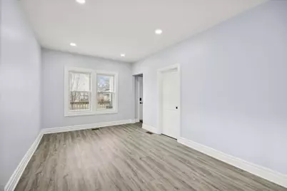 7521 S Parnell Avenue, Chicago, IL 60620 - Photo 18