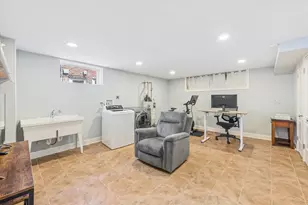 271 Sunset Ave, Glen Ellyn, IL 60137 - Photo 24