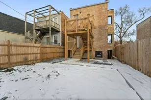 818 S Karlov Ave, Chicago, IL 60624 - Photo 22
