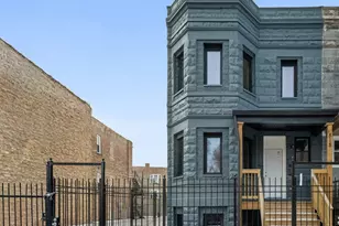 818 S Karlov Ave, Chicago, IL 60624 - Photo 1