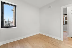 818 S Karlov Ave, Chicago, IL 60624 - Photo 34