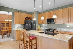 1409 Bridgehampton Dr, Plainfield, IL 60586 - Photo 2