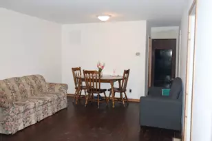 1404 S Monroe St, Streator, IL 61364 - Photo 2