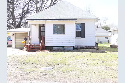 1404 S Monroe Street, Streator, IL 61364 - Photo 1