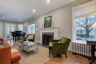 1049 Hinman Ave, Evanston, IL 60202 - Photo 10