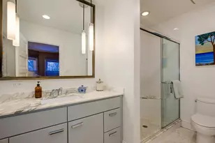 1049 Hinman Ave, Evanston, IL 60202 - Photo 18