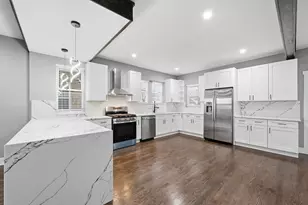 4422 W Iowa St, Chicago, IL 60651 - Photo 10