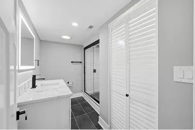 4422 W Iowa Street, Chicago, IL 60651 - Photo 38