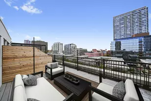 1727 S Indiana Ave, Chicago, IL 60616 - Photo 2