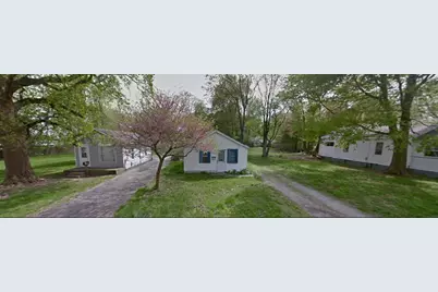 2827 E Hickory Street, Decatur, IL 62526 - Photo 1