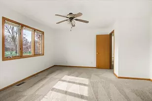 1816 Doris Rd, Lake Holiday, IL 60548 - Photo 12