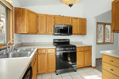 1816 Doris Road, Lake Holiday, IL 60548 - Photo 6