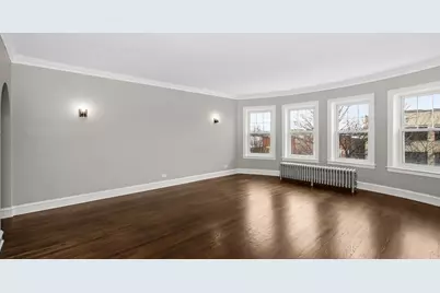 5637 N Christiana Avenue, Chicago, IL 60659 - Photo 4