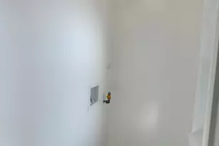 5637 N Christiana Ave, Chicago, IL 60659 - Photo 16