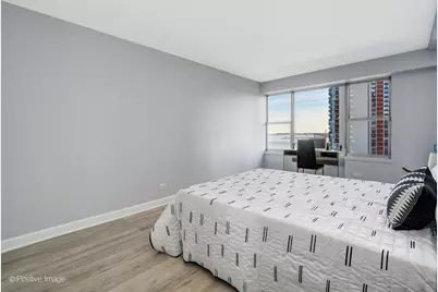 6157 N Sheridan Road #9J, Chicago, IL 60660 - Photo 12