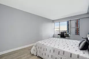 6157 N Sheridan Rd, Chicago, IL 60660 - Photo 12