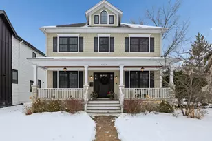 1521 Gregory Ave, Wilmette, IL 60091 - Photo 1