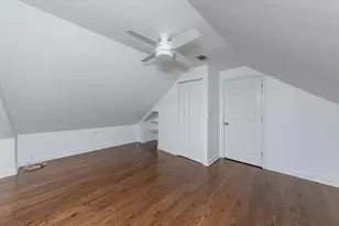 1426 N Greenview Ave, Chicago, IL 60642 - Photo 12