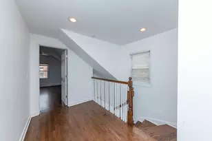1426 N Greenview Ave, Chicago, IL 60642 - Photo 8