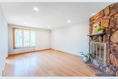 6210 W 64th Street, Chicago, IL 60638 - Photo 4