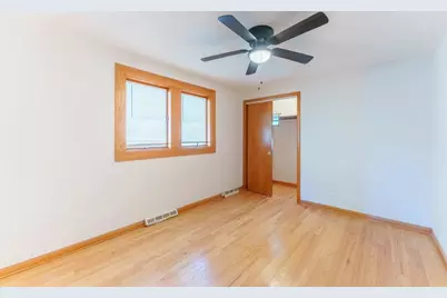 6210 W 64th Street, Chicago, IL 60638 - Photo 12
