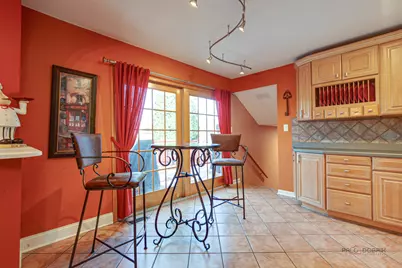 2016 E Seneca Lane, Mount Prospect, IL 60056 - Photo 10