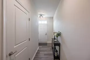 3363 Helene Rieder Dr, Montgomery, IL 60538 - Photo 8