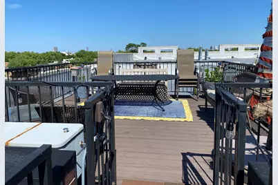 3056 N Oakley Avenue #4N, Chicago, IL 60618 - Photo 16